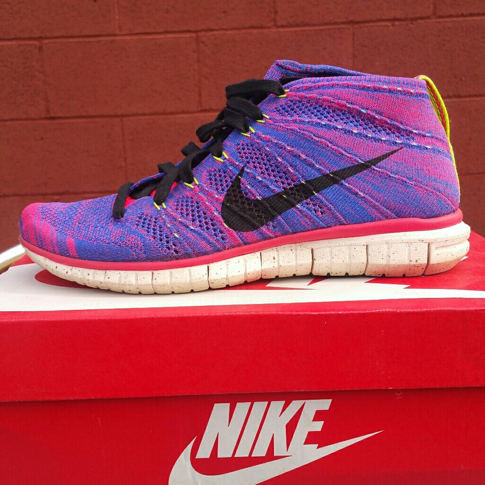 Nike Flyknit Chukka